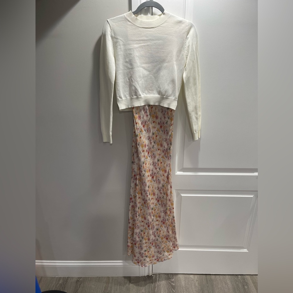 Maxi dress with sweater women’s / big girl
Rowe